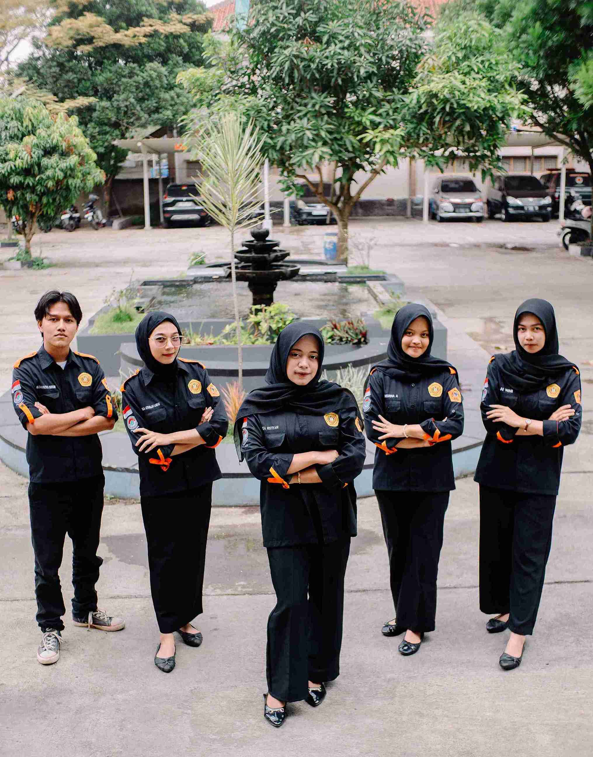 Divisi Dana Usaha & Kesekertariatan